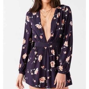 Urban Outfitters Ecote Charlotte Floral Romper 2